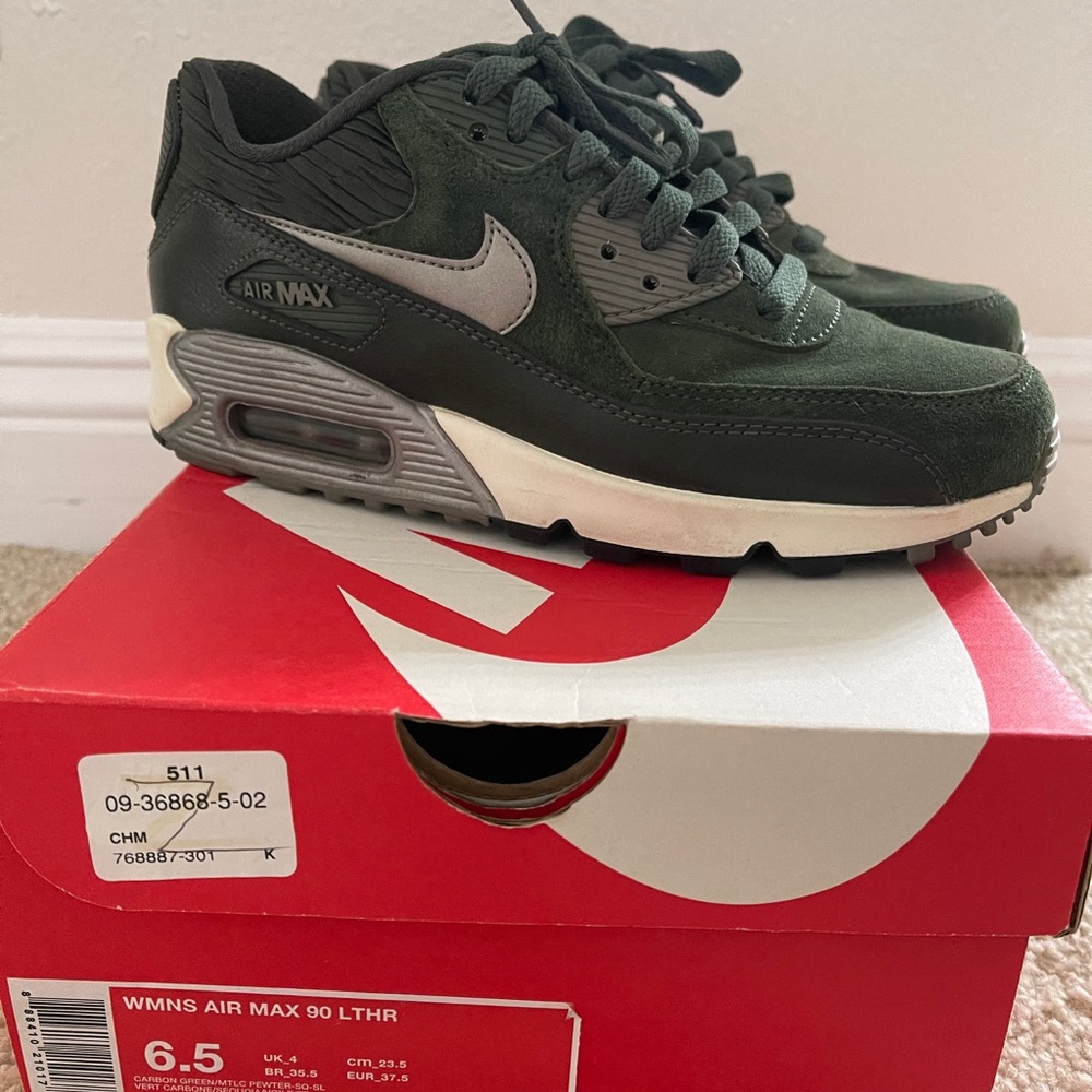 Women’s Nike AirMax 90 LTHR